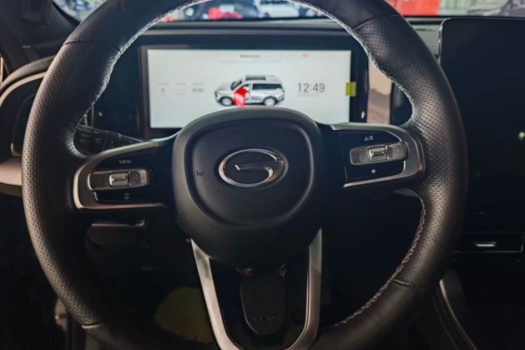 Used GAC Trumpchi GS8 2024 Linghang Series 2.0 TGDI Two-Wheel Drive Luxury Smart Connectivity Version Interior 2