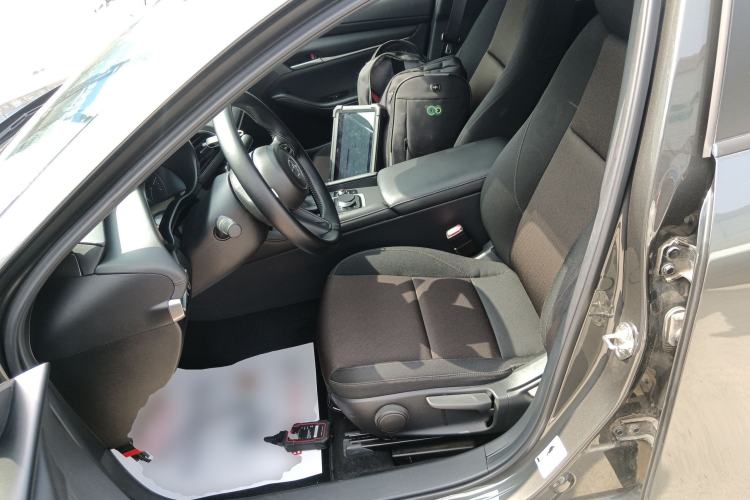 Used Mazda 3 Axela 2021 2.0L Automatic Zhiqing Edition