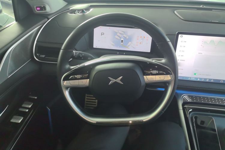 Used XPeng G9 2022 650 Performance Edition Max Steering Wheel