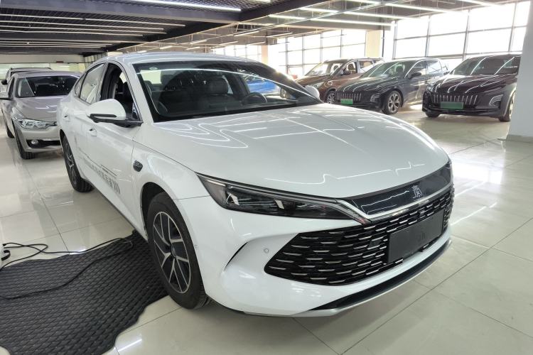 Used BYD Qin L 2025 DM-i Smart Drive 120KM Superior Model
