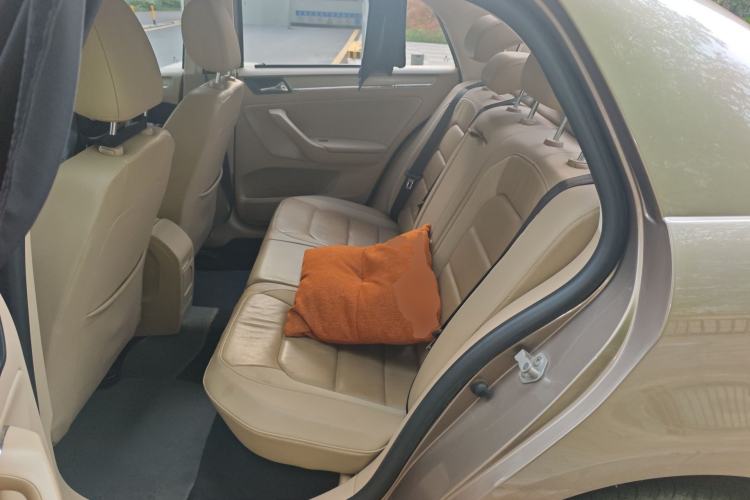 Used Volkswagen Bora 2014 1.6L Automatic Comfort Model Left Rear Seat