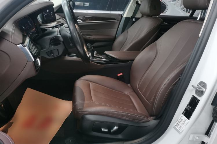 Used BMW 5 Series 2020 525Li Luxury Package
