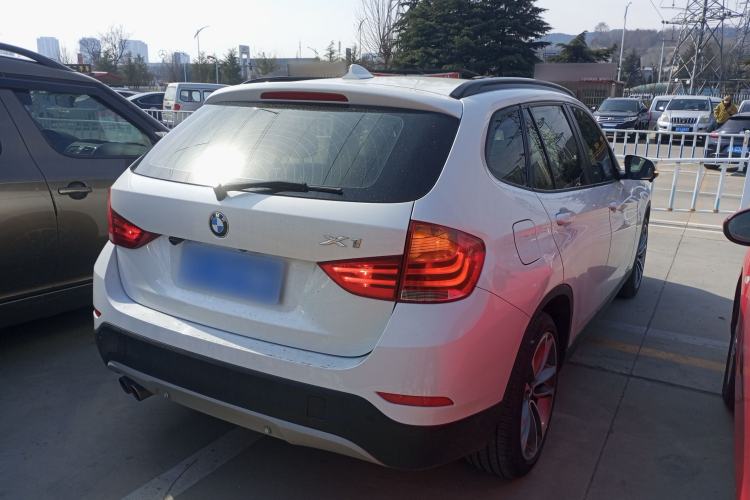 Used BMW X1 2015 sDrive18i Leading Edition