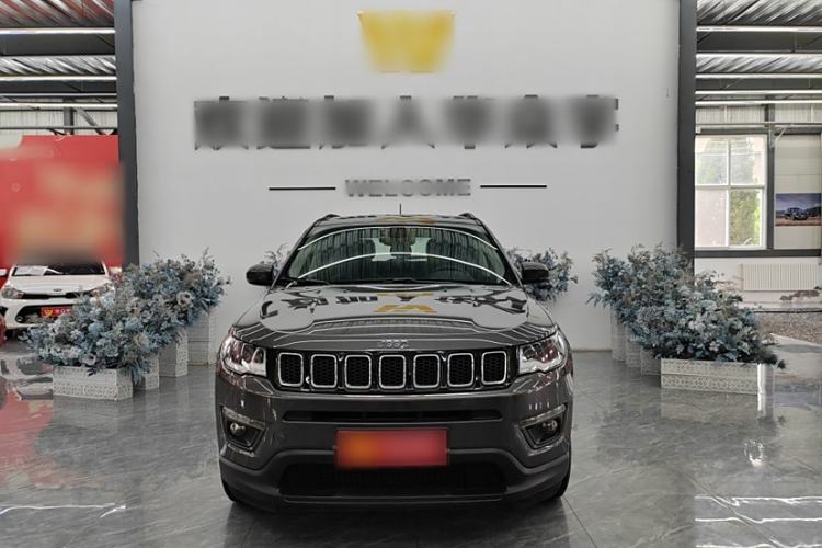 Used Jeep Compass 2020 220T Automatic Leading Edition
