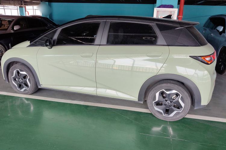 Used BYD Dolphin 2021 405 km Fashion Edition
