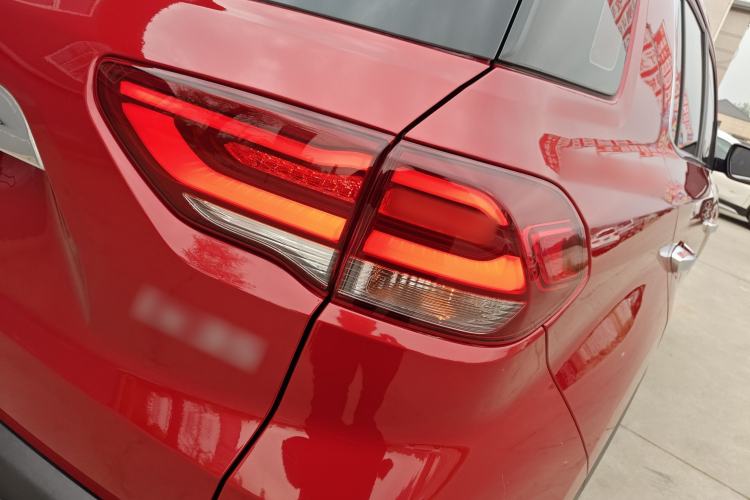 Used Hyundai ix35 2018 2.0L Automatic Two-Wheel Drive Zhiyong·Changlian Edition Right Rear Taillight