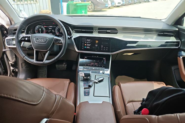 Used Audi A6L 2020 40 TFSI Luxury Dynamic Edition Center Console