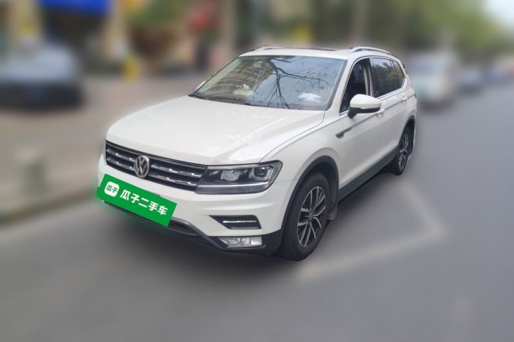 Used Volkswagen Tiguan L 2017 330TSI Automatic Two-Wheel Drive Luxury Edition