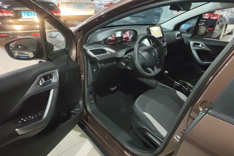 Used Peugeot 2008 2014 1.6L Automatic Trend Edition