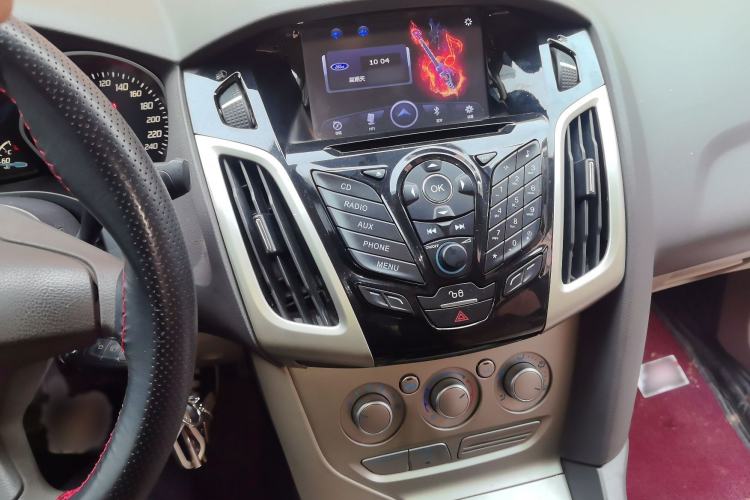 Used Ford Focus 2012 Sedan 1.6L Manual Comfort Model