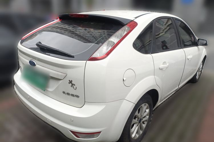 Used Ford Focus 2013 Hatchback Classic 1.8L Automatic Base Model
