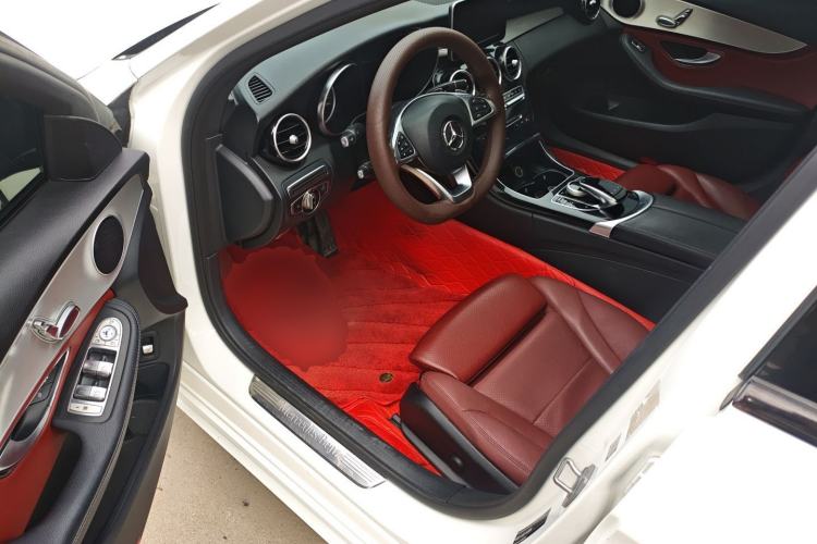 Used Mercedes-Benz C-Class 2016 C 200 Sport Edition Driver Seat