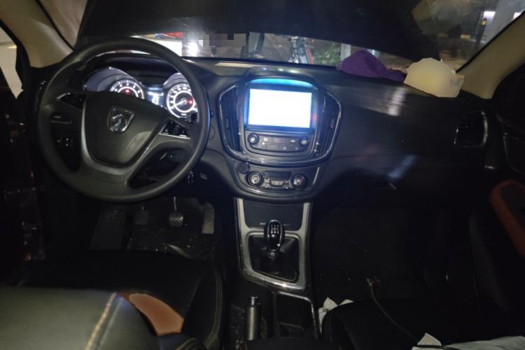 Used Baojun 560 2015 1.8L Manual Elite Edition