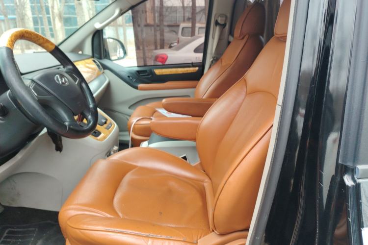 Used SAIC MAXUS G10 2014 2.0T Automatic Fashion Edition Left Front Seat