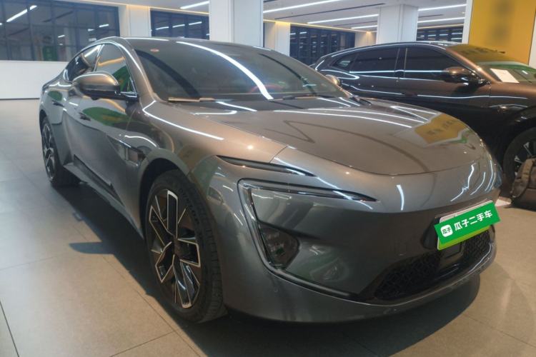 Used Avatr 12 2025 Year Updated Ultra Extended-Range Version Front Right 45 Deg