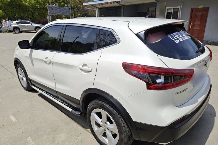 Used Nissan Qashqai 2019 2.0L CVT Smart Enjoyment Version Rear Left 45 Deg