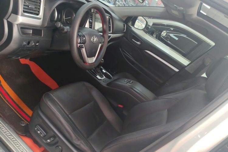 Used Toyota Highlander 2015 2.0T Four-Wheel Drive Luxury Edition 7-Seater