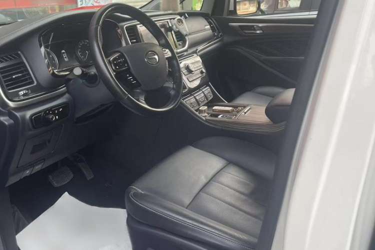 Used GAC Trumpchi M8 2020 390T Deluxe Edition
