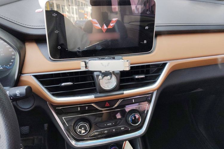 Used Wuling Hongguang S3 2018 1.5L Manual Luxury Model China V Standard