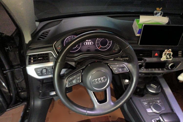 Used Audi A4L 2018 30th Anniversary Edition 40 TFSI Fashion Model