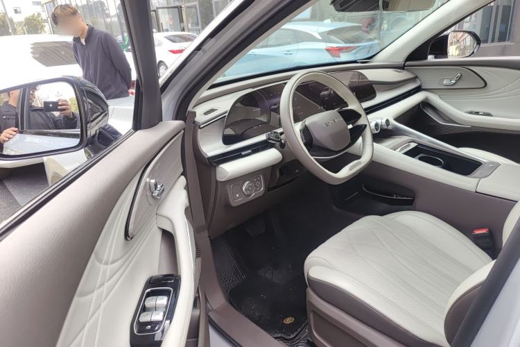 Used EXEED Stellar C-DM 2024 1.5T Long-Range Pro Driver Seat