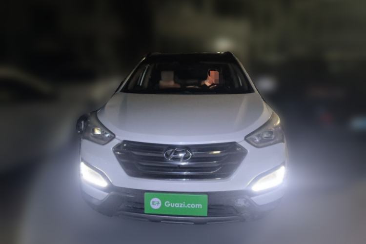 Used Hyundai Santa Fe 2013 2.4L Automatic Two-Wheel Drive Smart Version