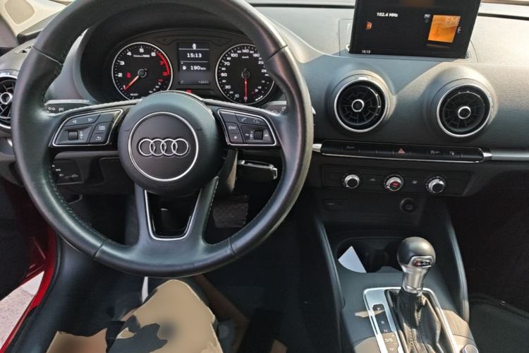 Used Audi A3 2017 Sportback 35 TFSI Ambition Edition Center Console