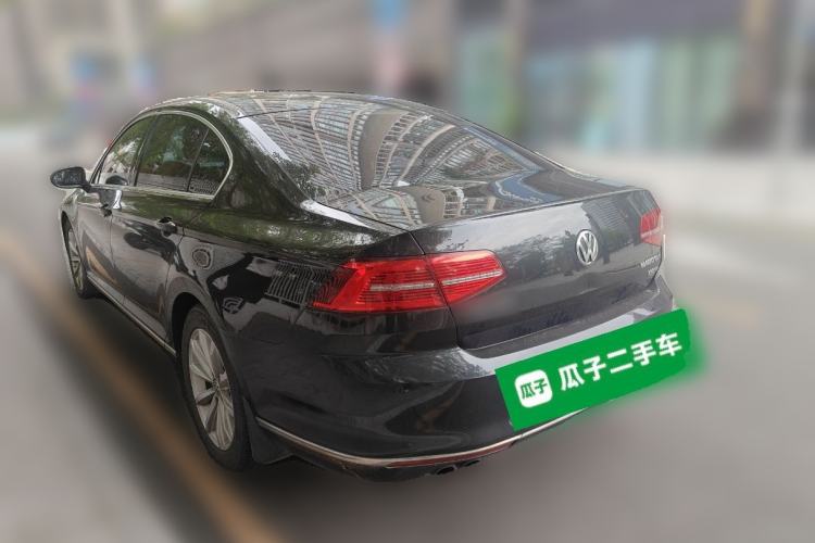 Used Volkswagen Magotan 2018 330TSI DSG Advanced Model Rear Left 45 Deg