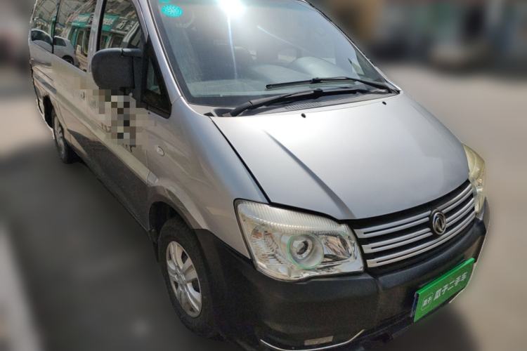 Used FORTHING Lingzhi 2016 M3L 1.6L 7-Seater Comfort Model Front Right 45 Deg