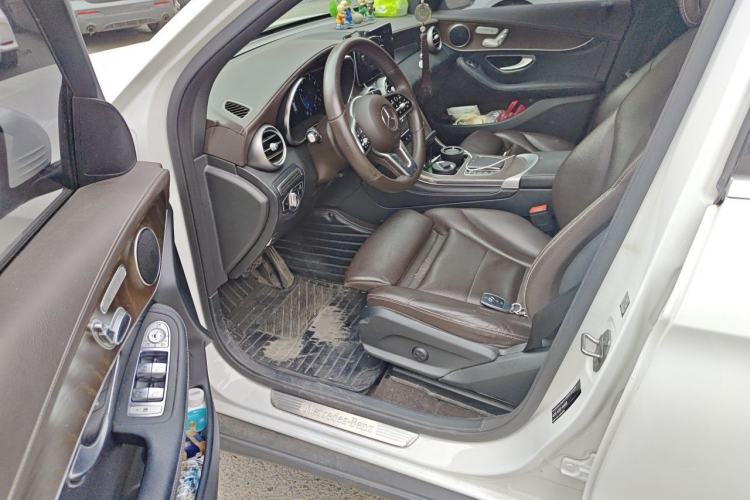 Used Mercedes-Benz GLC 2020 Facelift GLC 260 L 4MATIC Luxury Edition
