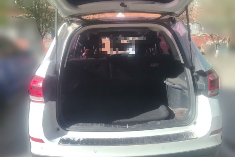 Used Haval H6 2018 Blue Label Sport Edition 1.5T Automatic Two-Wheel Drive Elite Model Trunk