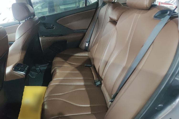 Used Acura CDX 2016 1.5T Two-Wheel Drive Deluxe Edition