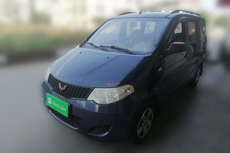 Used Wuling Hongguang 2014 1.2L S Comfort Model China IV