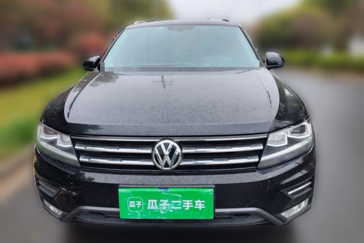 Used Volkswagen Tiguan L 2020 330TSI Automatic Two-Wheel Drive Panoramic Comfort Edition China VI Standard
