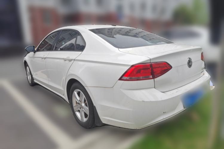 Used Volkswagen Lamando 2015 230TSI DSG Fashion Edition Rear Left 45 Deg