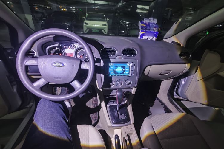 Used Ford Focus 2012 Sedan Classic 1.8L Automatic Base Model
