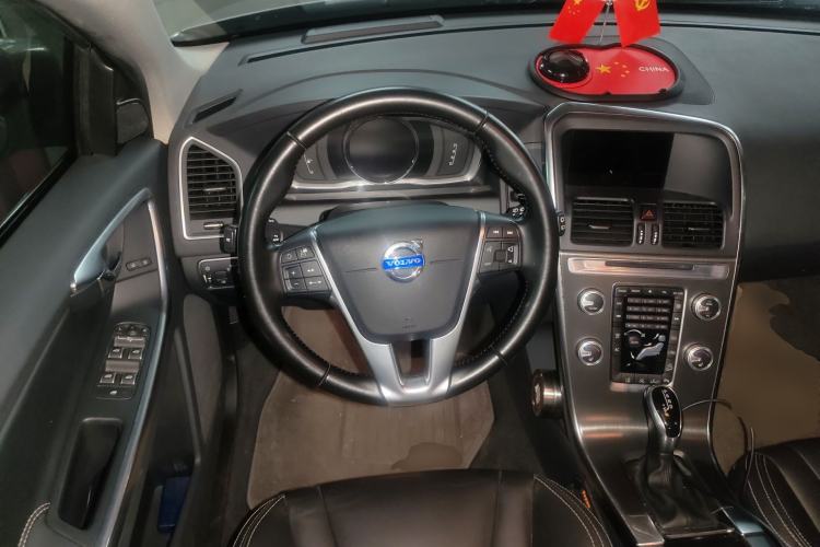 Used Volvo XC60 2015 T5 AWD Zhiyuan Edition Steering Wheel