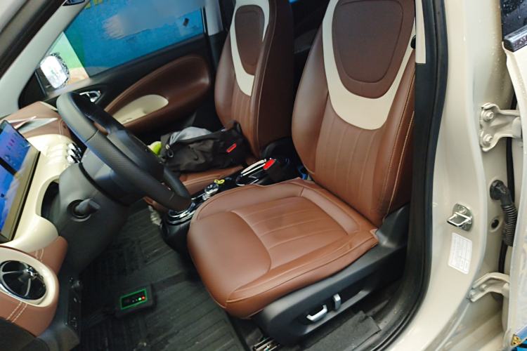 Used Wuling Bingo 2023 410 km Lingxi Deluxe Edition Left Front Seat