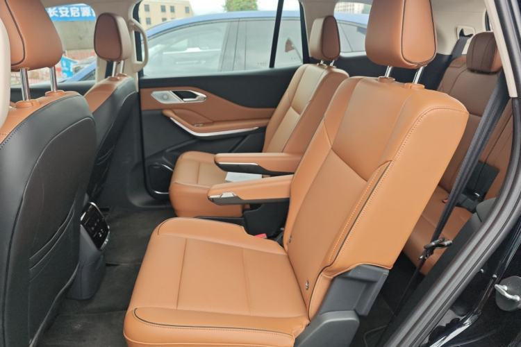 Used Hongqi HS7 PHEV 2025 Model 2.0T PHEV Four-Wheel Drive 2 Million Units Commemorative Edition 6-Seater Left Rear Seat