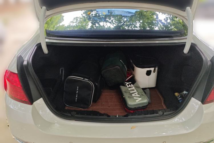 Used BMW 5 Series 2014 525Li Luxury Design Package