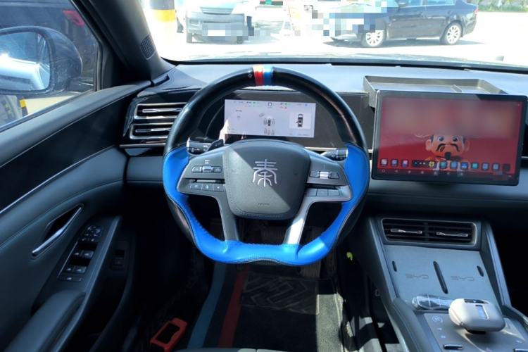 Used BYD Qin L 2025 DM-i Smart Drive 80KM Leading Model