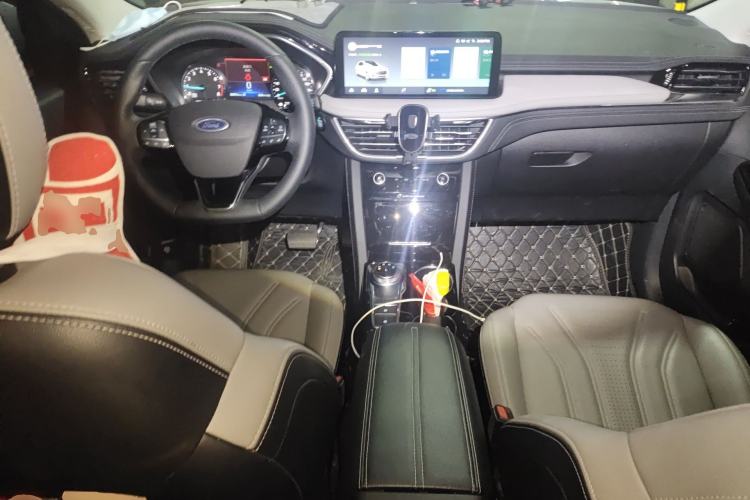 Used Ford Escape 2020 EcoBoost 245 Two-Wheel-Drive Titanium Edition Center Console