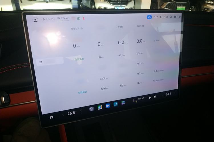 Used Xiaomi Auto SU7 2024 Rear-Drive Long-Range Intelligent Driving Version

