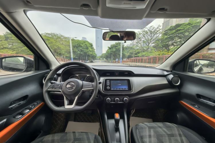 Used Nissan Kicks 2020 1.5L XL CVT Cool Enjoyment Edition Interior 4