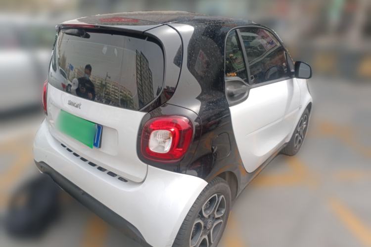 Used smart fortwo 2019 0.9T 66kW Hardtop Wind Power Edition China VI