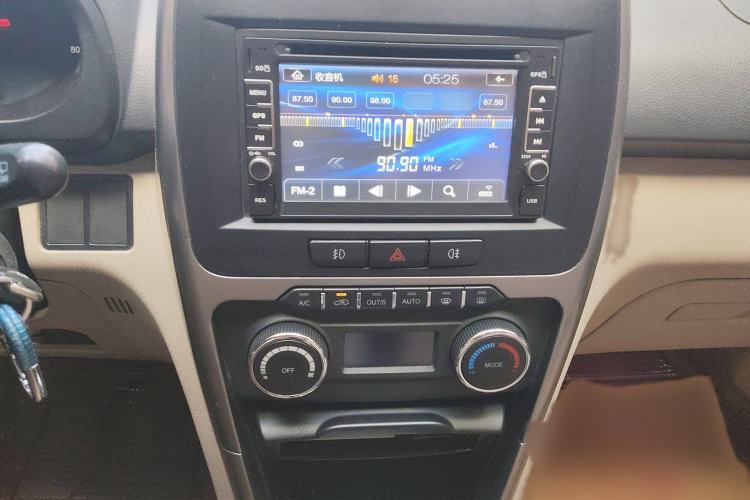 Used Chery Tiggo 3 2014 1.6L Manual Zhishang Edition