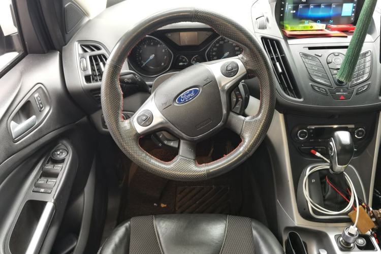Used Ford Kuga 2013 1.6L GTDi Two-Wheel-Drive Trend Model