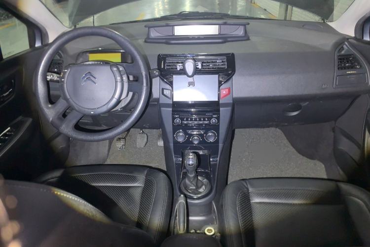 Used Citroen C-Quatre 2012 Sedan 1.6L Manual Prestige Model Center Console