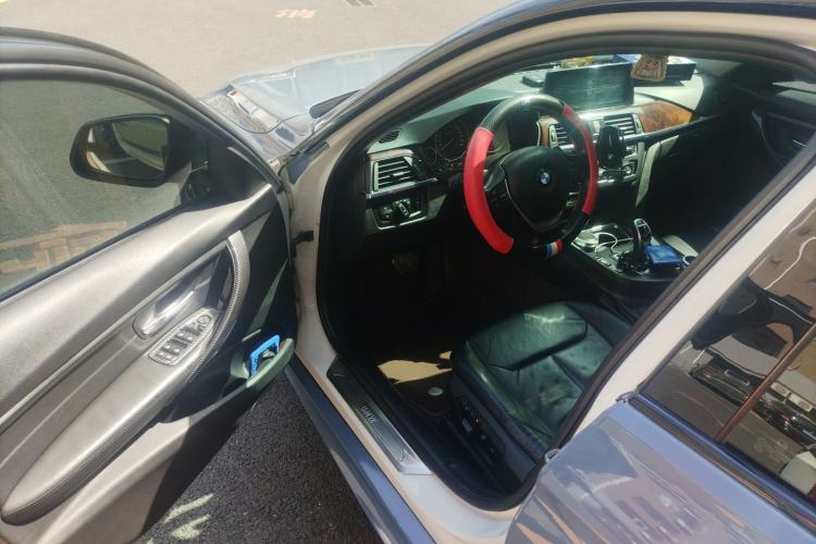 Used BMW 3 Series 2014 328Li Fashion Model
