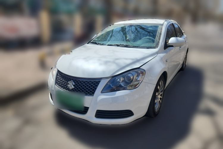 Used Suzuki Kizashi 2011 2.4L Two-Wheel Drive CVT Standard Edition